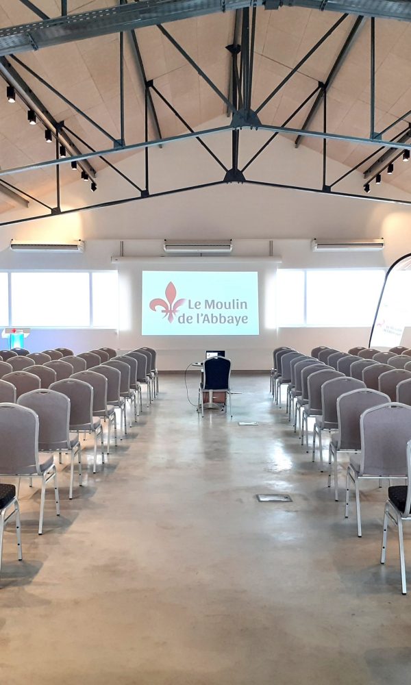 salle de réunion La Couronne Angoulême séminaire entreprise Moulin de l'Abbaye professionnel tarif cadre